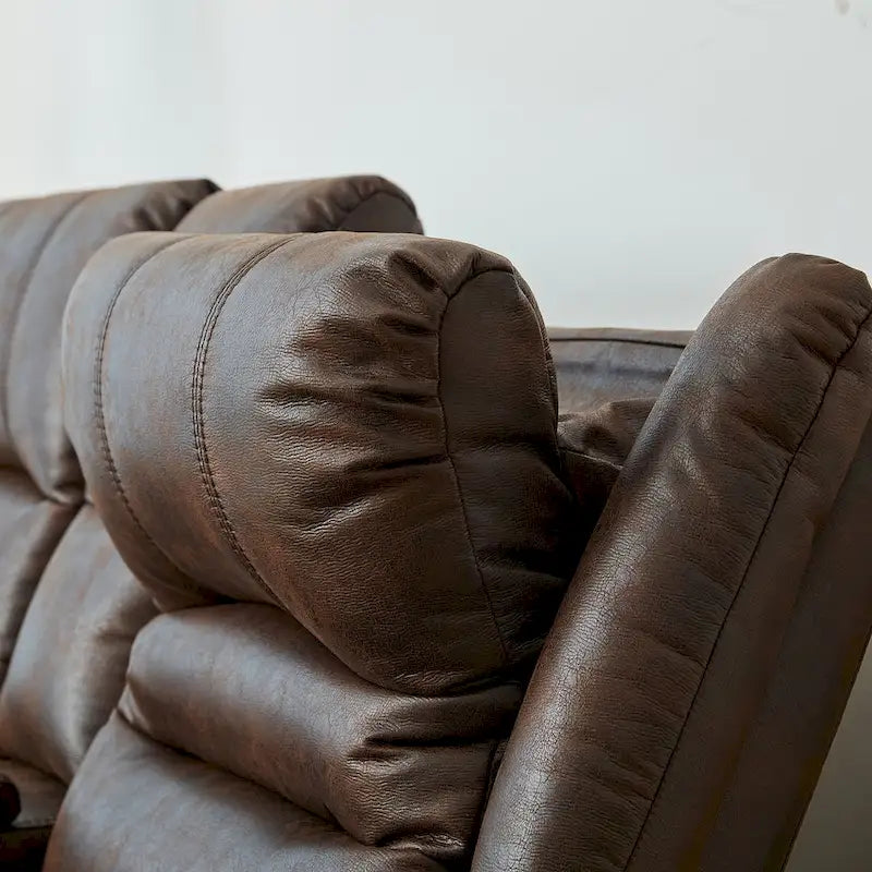 Fauteuil inclinable électrique en similicuir marron avec dossier haut, clous décoratifs et appuie-tête réglable avec port USB