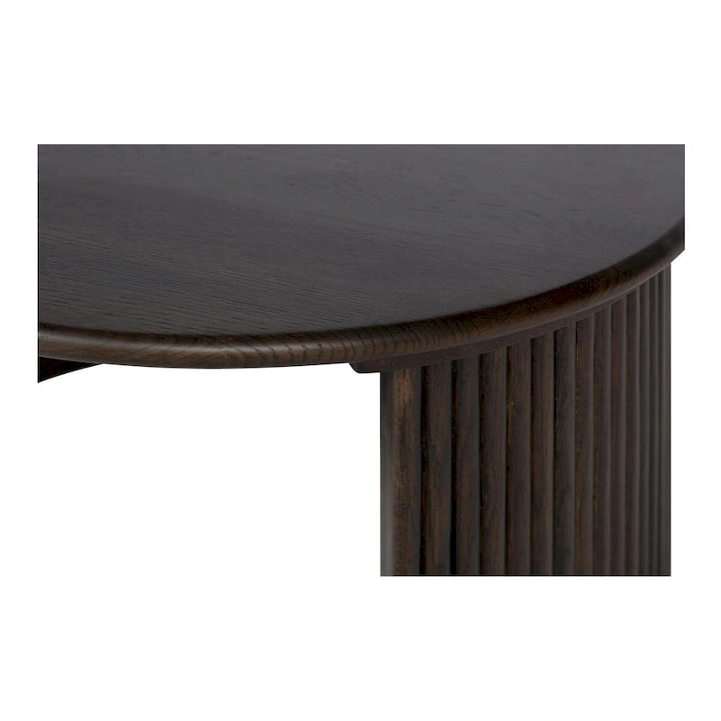 Table basse ronde en chêne massif avec pieds cannelés marron foncé