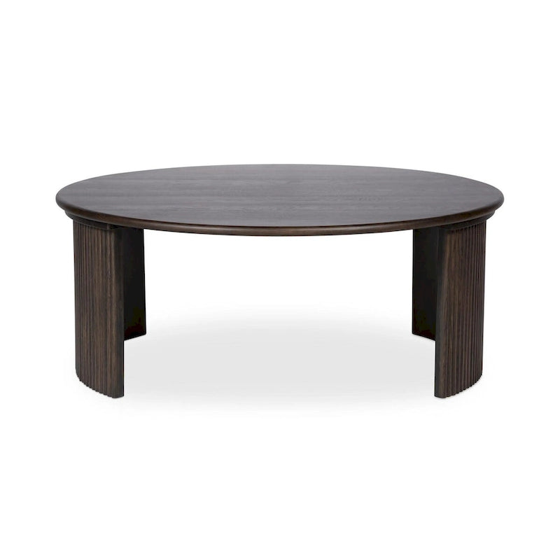 Table basse ronde en chêne massif avec pieds cannelés marron foncé