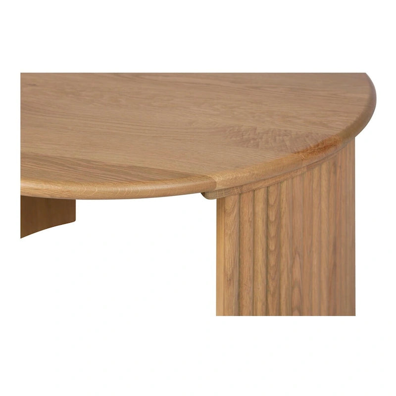 Table basse ronde en chêne massif avec pieds cannelés marron foncé